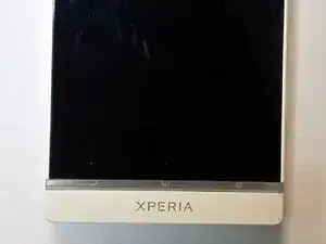 Disassembling Sony Xperia Sola