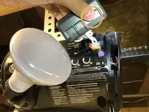 iwbxMcxsKn3UrBf2